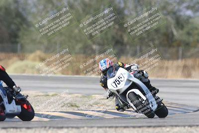 media/Oct-05-2025-CVMA (Sun) [[beeef4f201]]/Race 10-Formula Lightweight Twins Shootout/